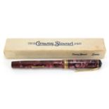Conway Stewart 388 marbleised fountain pen with 14ct gold nib and box, 12.5cm in length