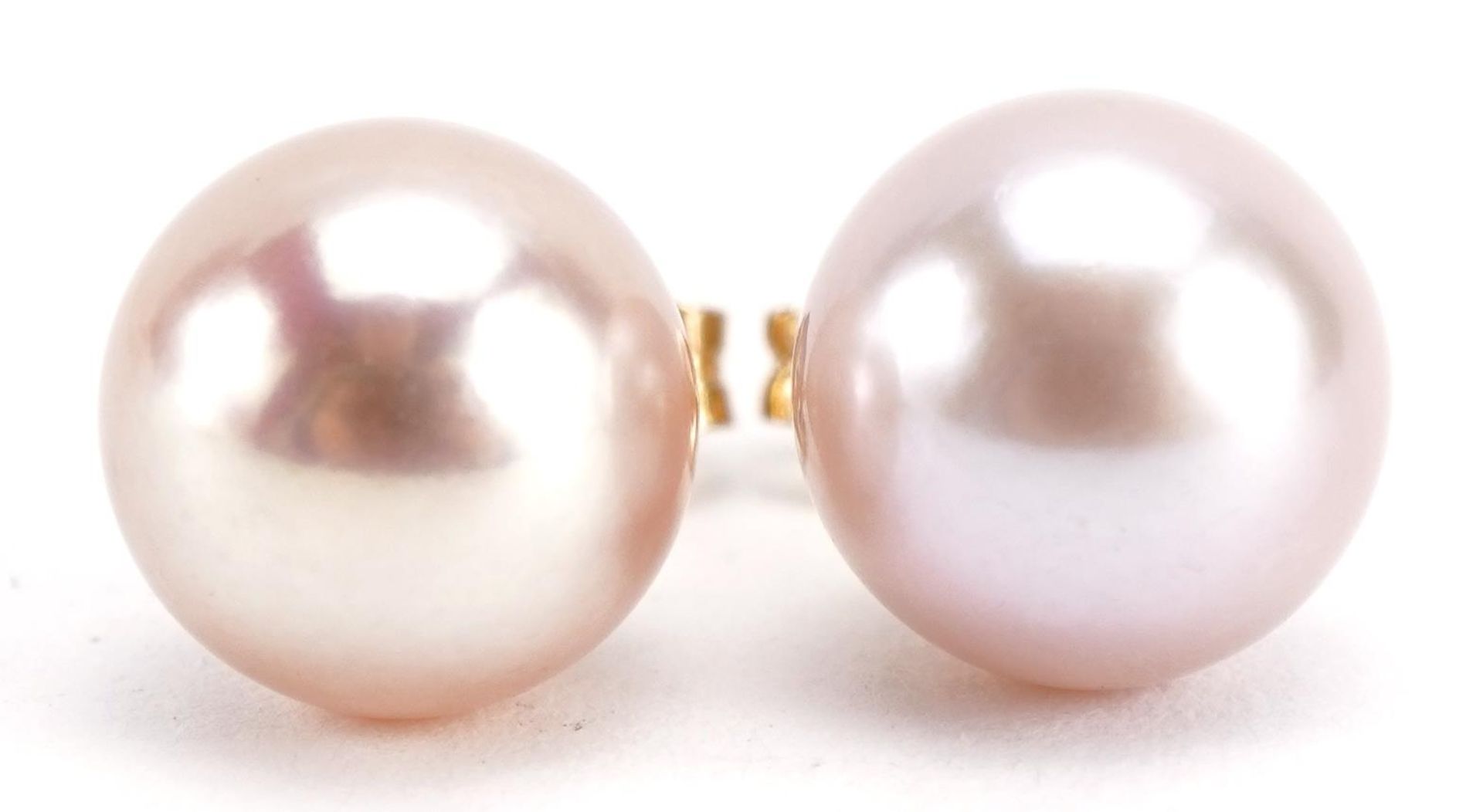 Pair of 9ct gold freshwater pearl stud earrings, 9mm in diameter, 2.4g