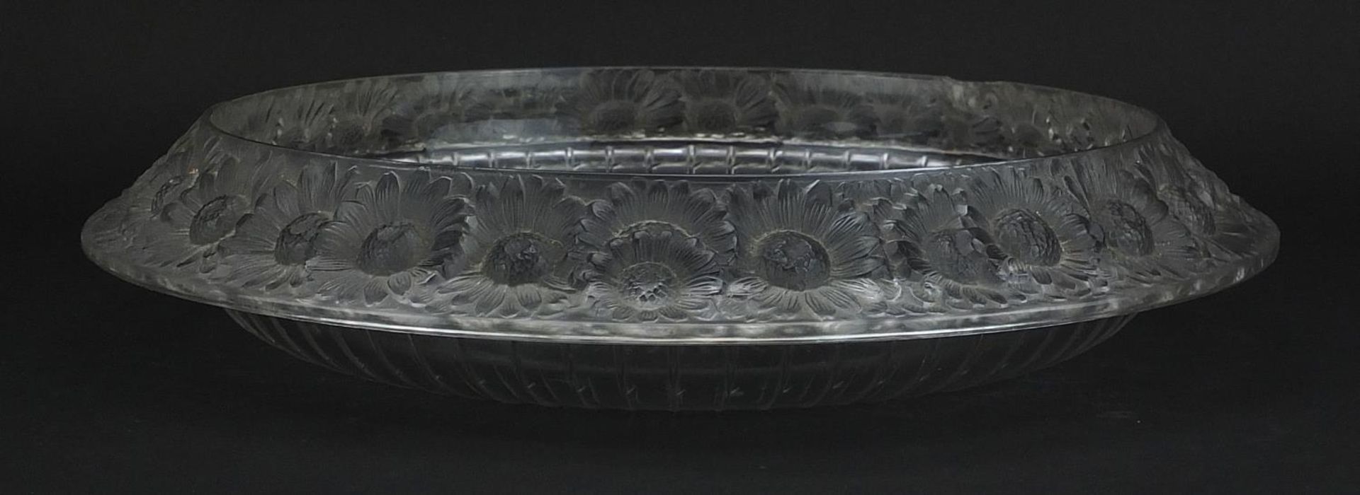 Lalique, French frosted and clear glass Margeurites pattern shallow bowl etched Lalique France, 32. - Image 2 of 5