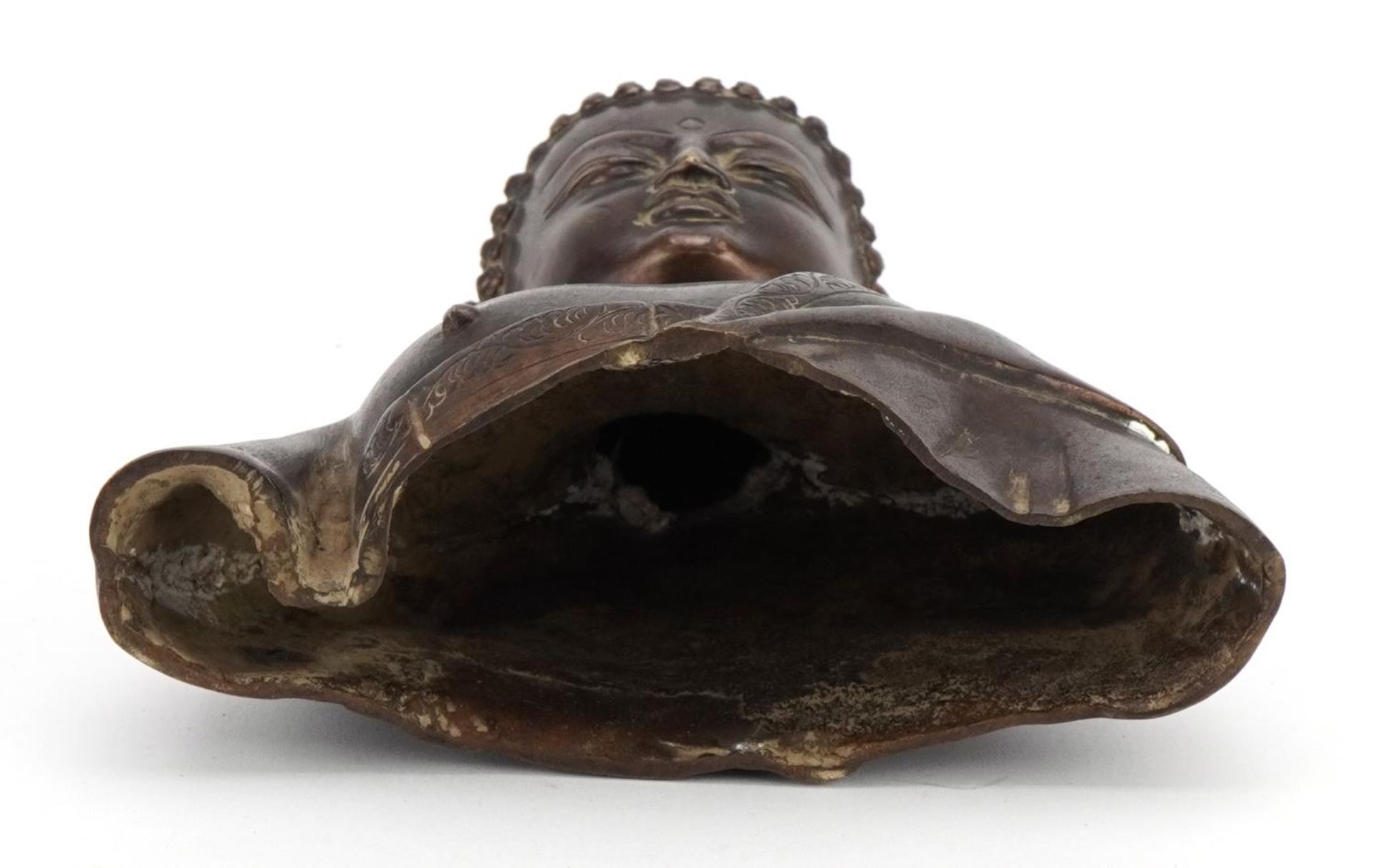 Chino Tibetan patinated bronze bust of Buddha, 21cm high - Bild 3 aus 3