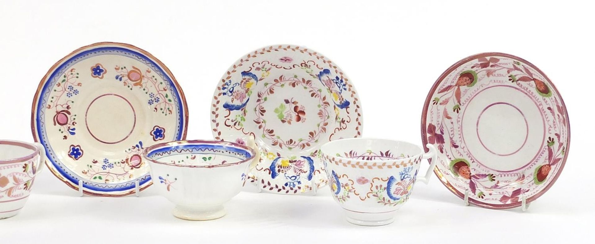 Early 19th century and later teaware comprising five cups with saucers and one other saucer - Image 3 of 3
