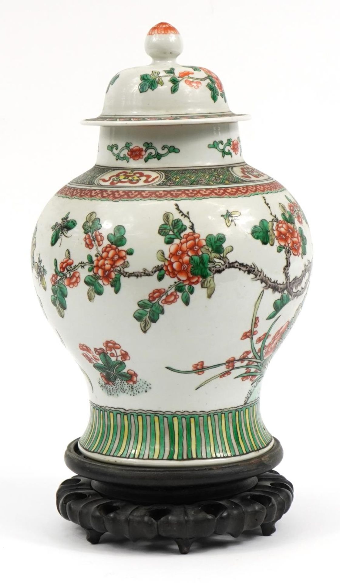 Chinese porcelain baluster vase and cover raised on carved hardwood stand, hand painted in the - Bild 3 aus 8