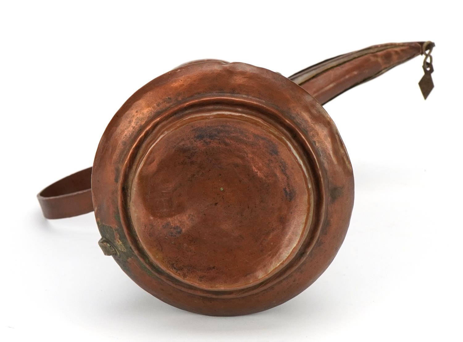 Omani copper and brass dallah coffee pot, 28.5cm high - Image 3 of 3