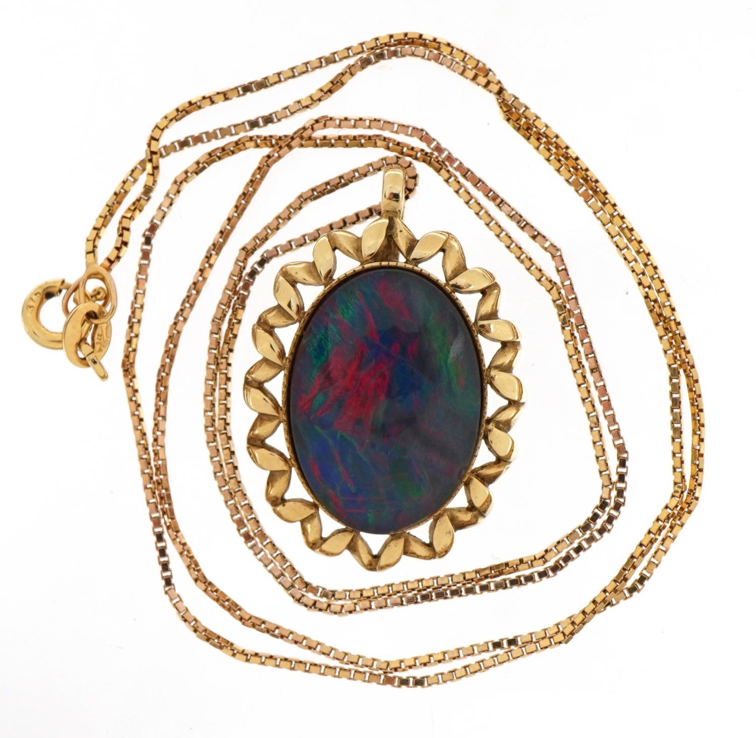 9ct gold oval opal pendant on 9ct gold necklace, 2.7cm high and 50cm in length, total 5.4g - Image 2 of 5