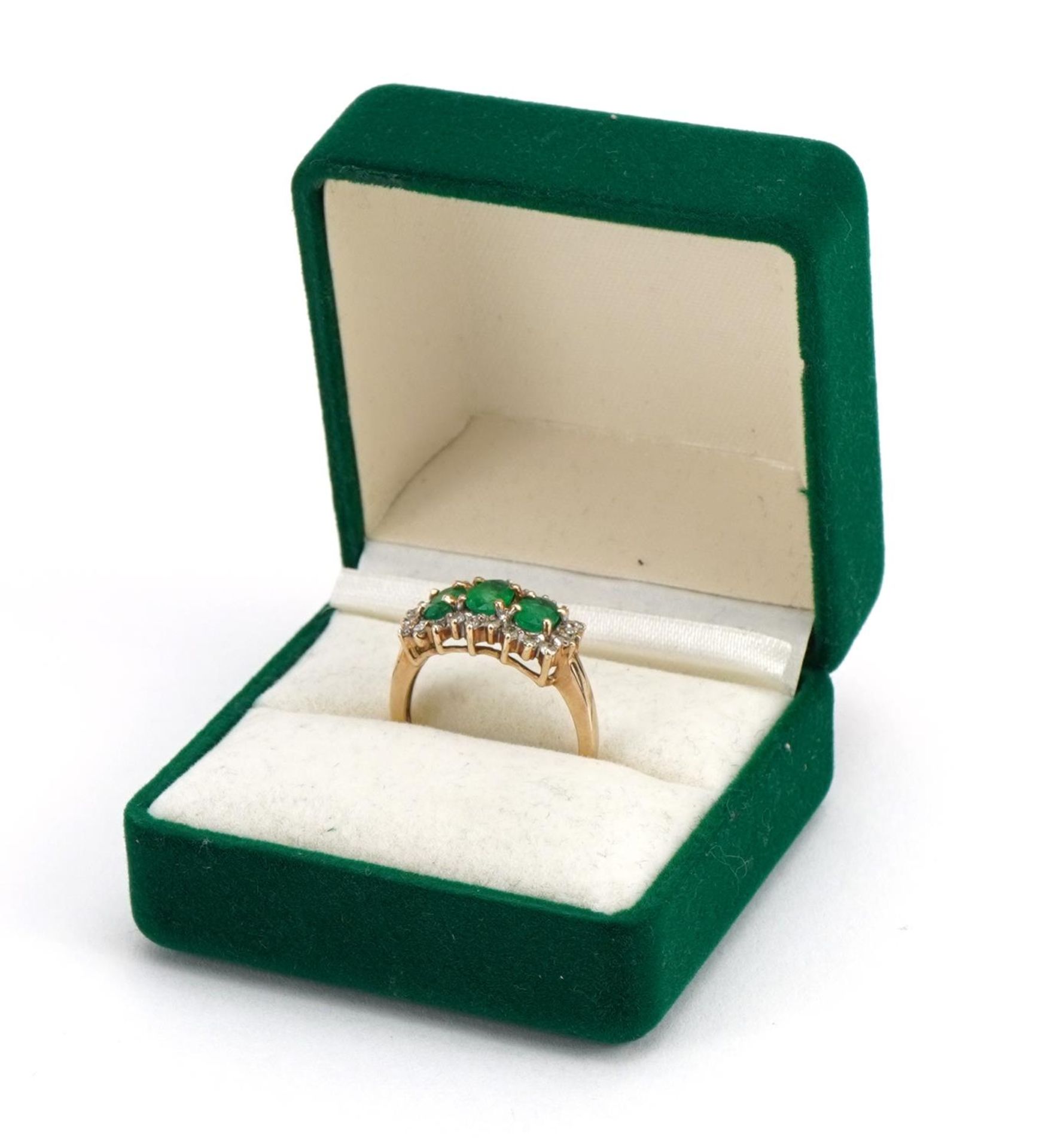 9ct gold emerald and diamond cluster ring, size N, 3.2g - Image 5 of 6