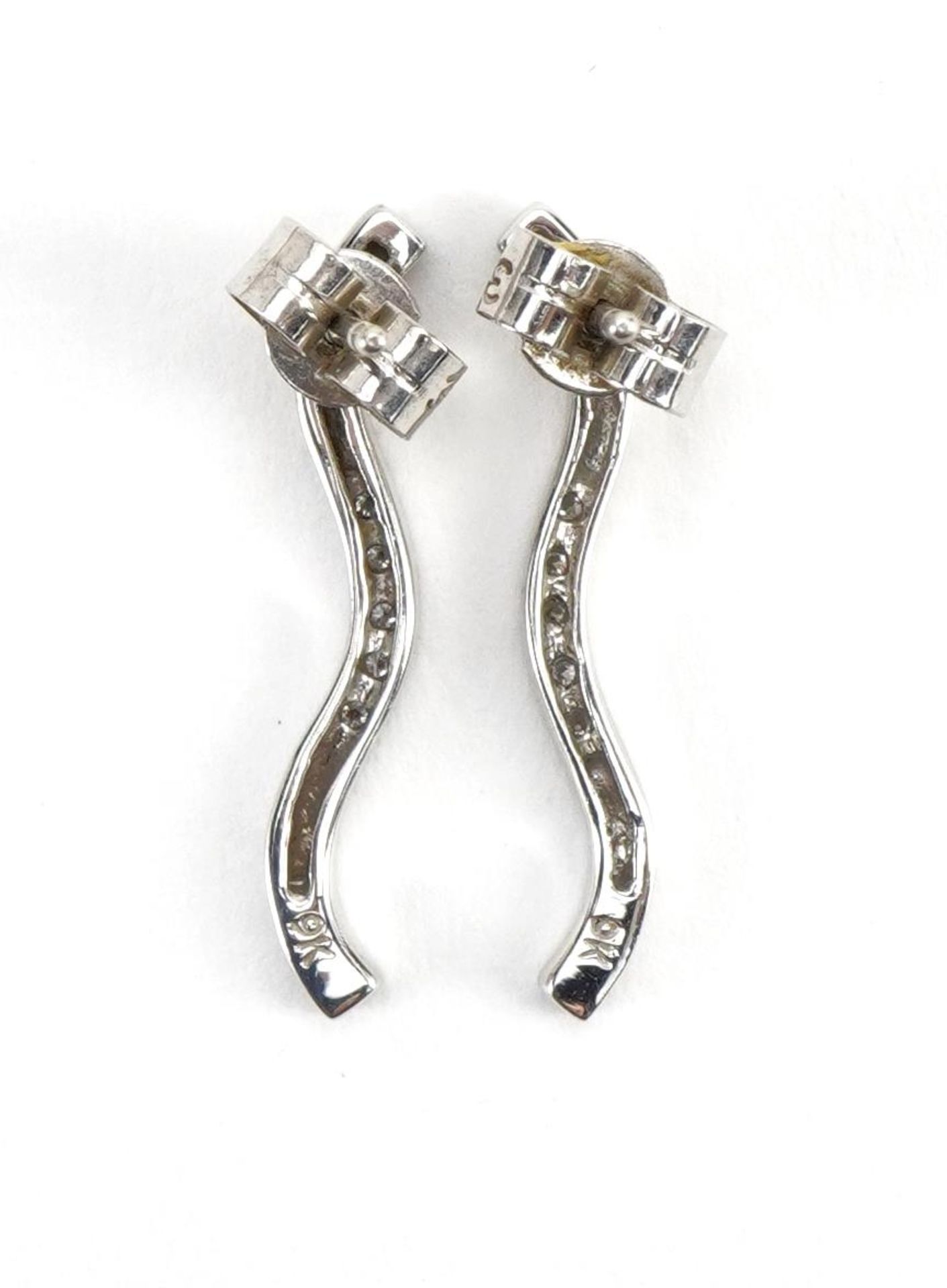 Pair of 9ct white gold diamond drop earrings, 2.1cm high, 1.4g - Image 2 of 2