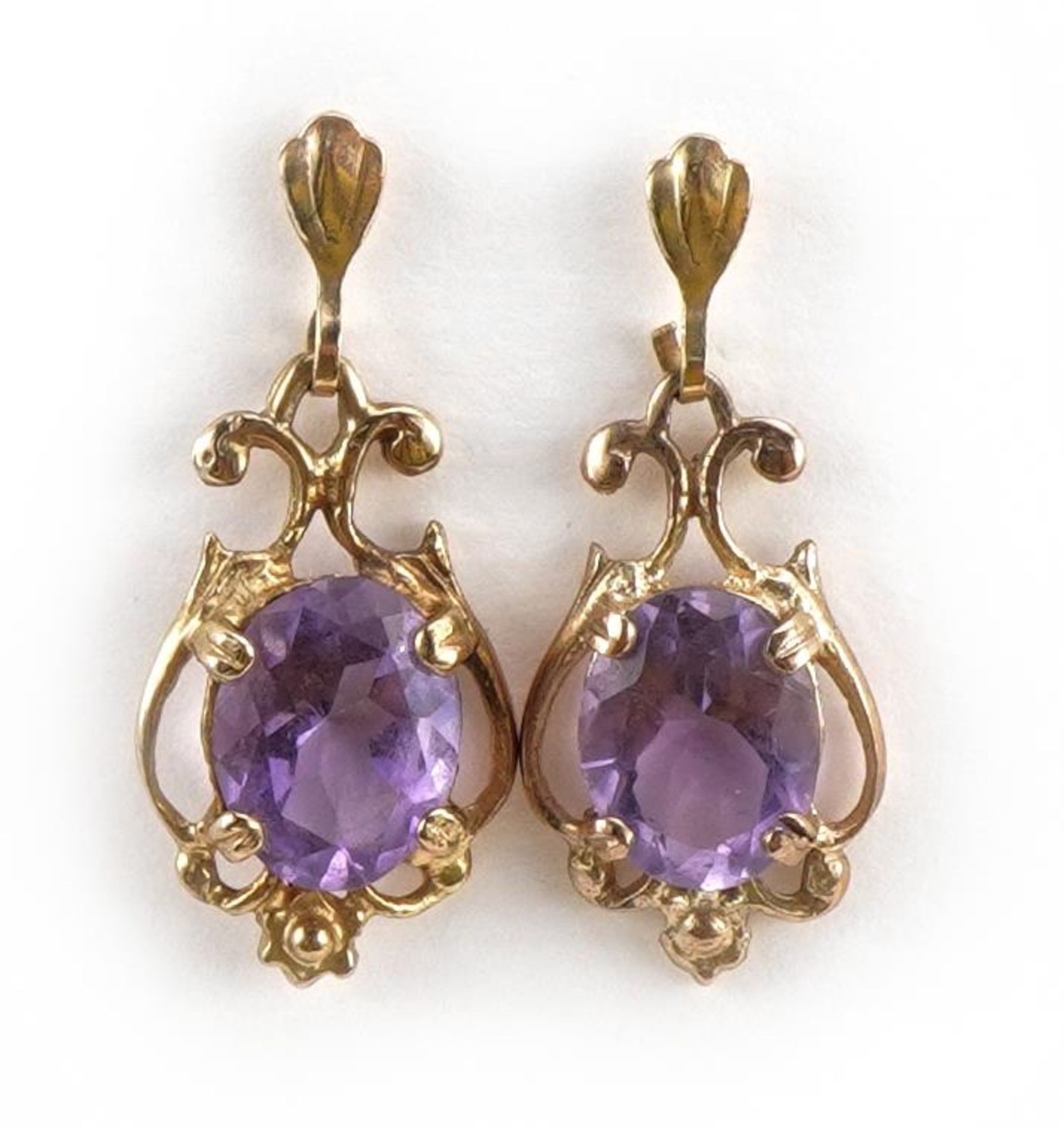 Pair of 9ct gold amethyst drop earrings, 2.5cm high, 2.3g