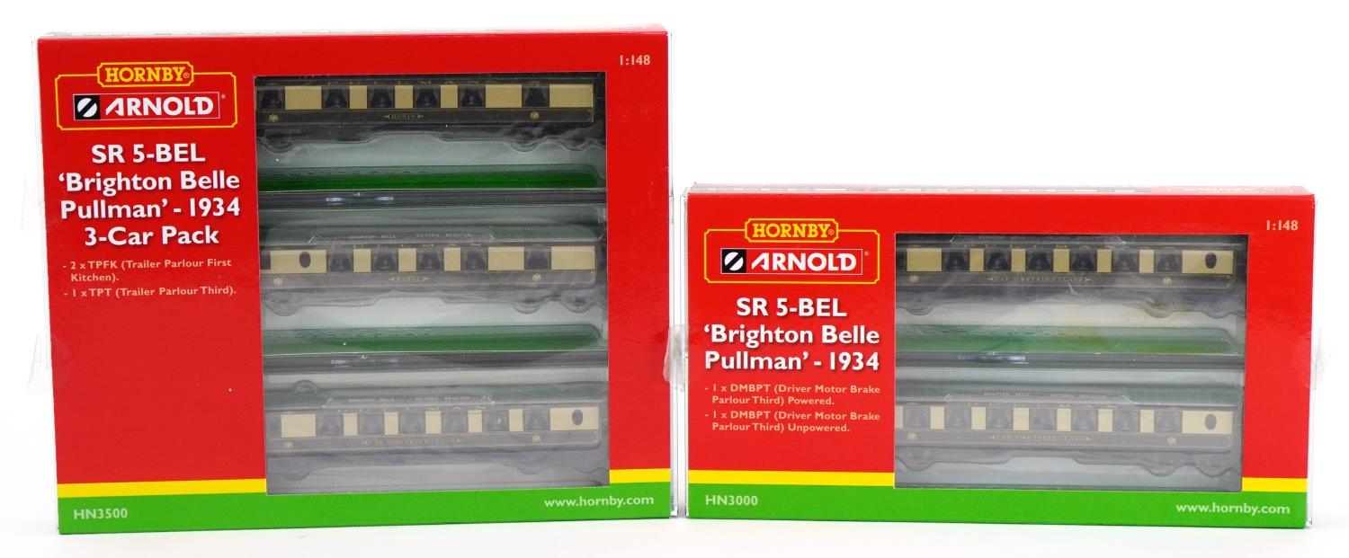 Two Hornby Arnold N gauge model railway SR 5-BEL Brighton Belle Pullman car sets, numbers HN3000 and