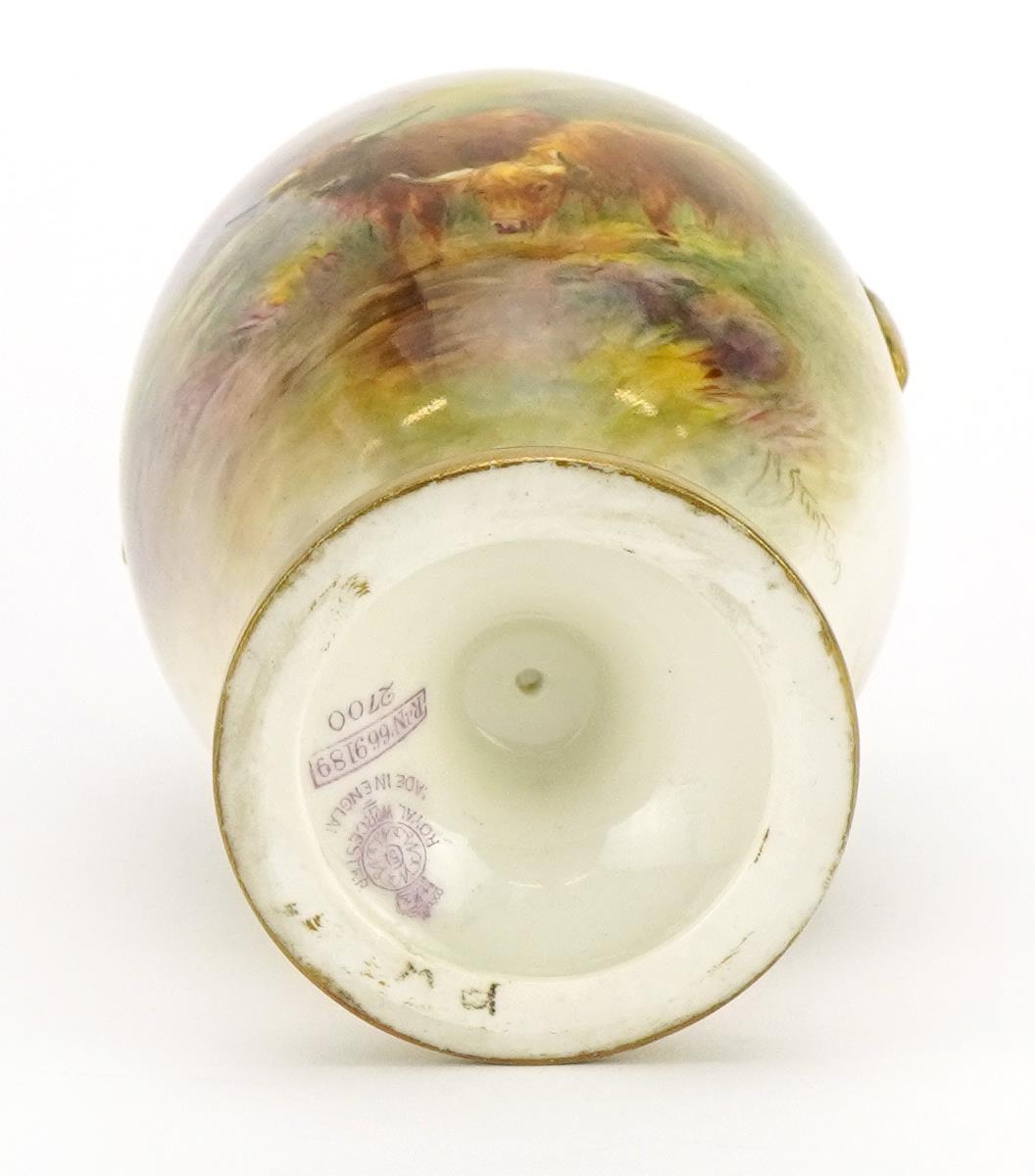 Harry Stinton for Royal Worcester, porcelain vase with twin handles hand painted with Highland - Image 4 of 5