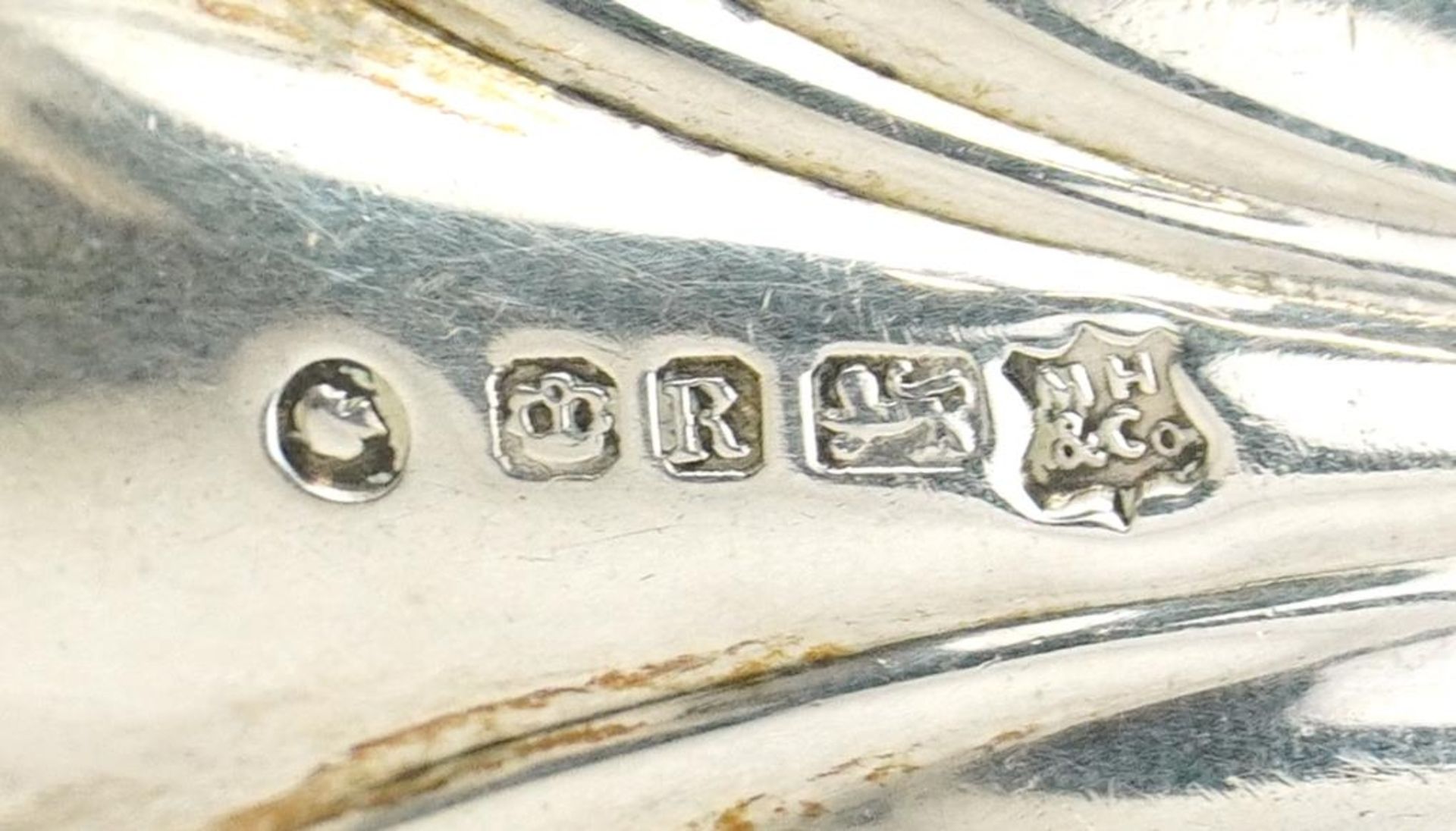 Two antique silver caddy spoons including a Victorian example, Sheffield 1859, the largest 9cm in - Image 3 of 3