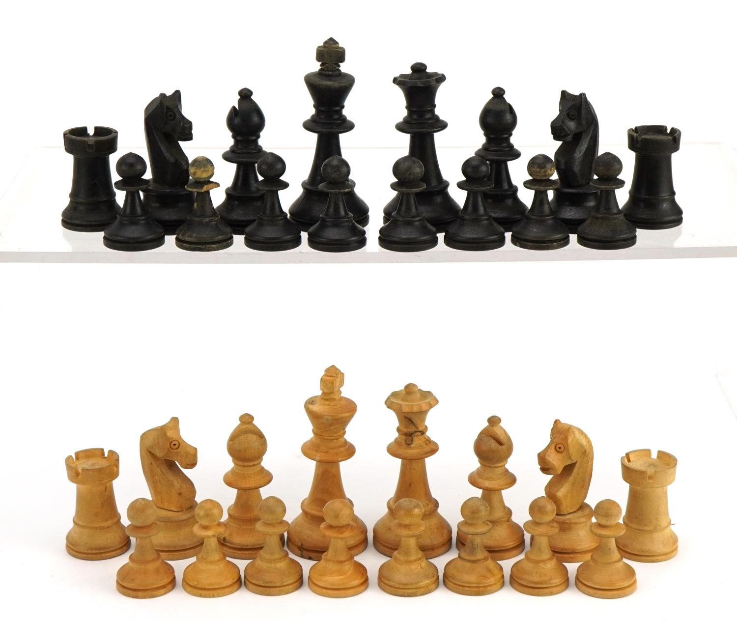 Turned wooden Staunton pattern chess set with box, the largest pieces 6.8cm high - Image 2 of 7