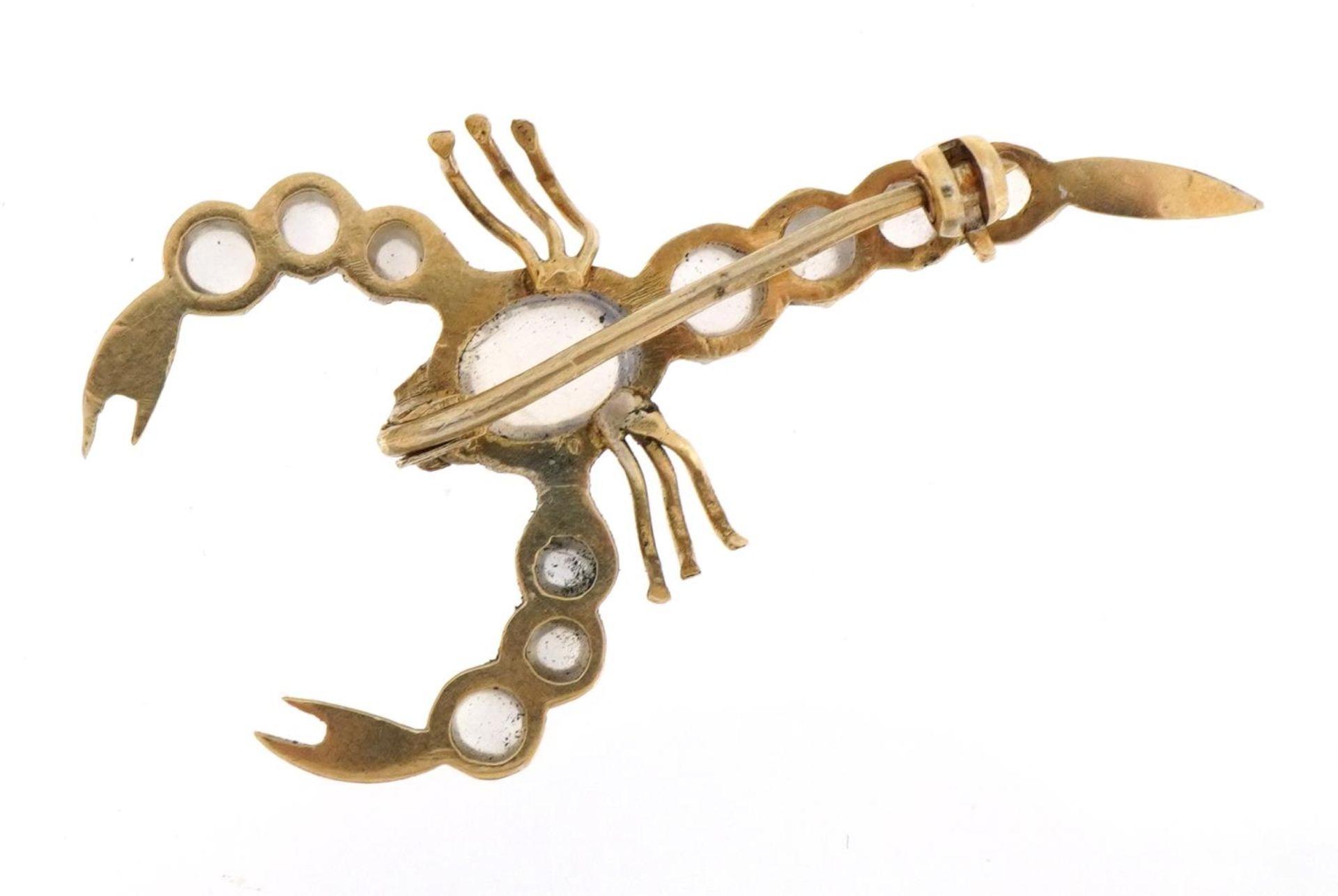 Unmarked gold cabochon moonstone scorpion brooch, 4.6cm wide, 3.4g - Image 2 of 2