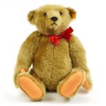 Large Steiff teddy bear with jointed limbs numbered 000256, 50cm high