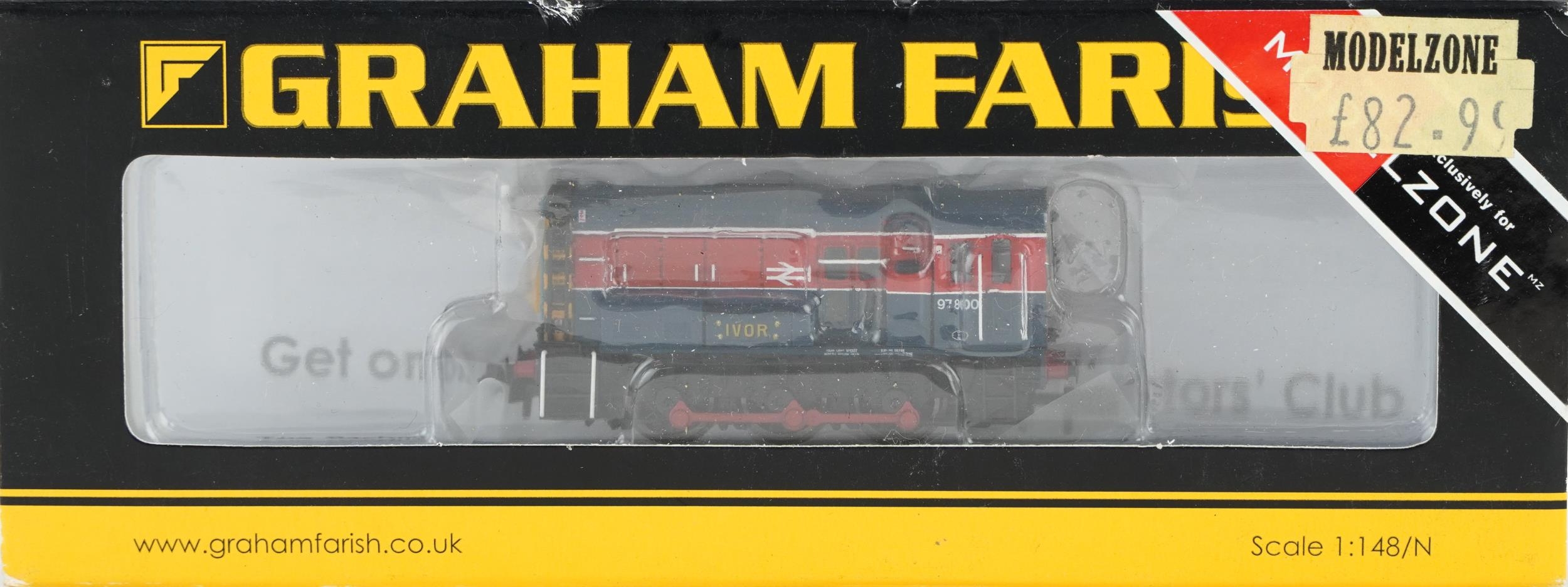 Two Graham Farish N gauge model railway locomotives with cases, numbers 371-020Z and 372-525 - Image 2 of 3