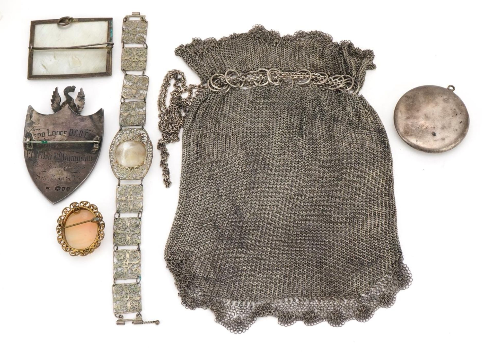 Antique and later jewellery and objects including an unmarked silver chain mail coin purse, - Image 2 of 3