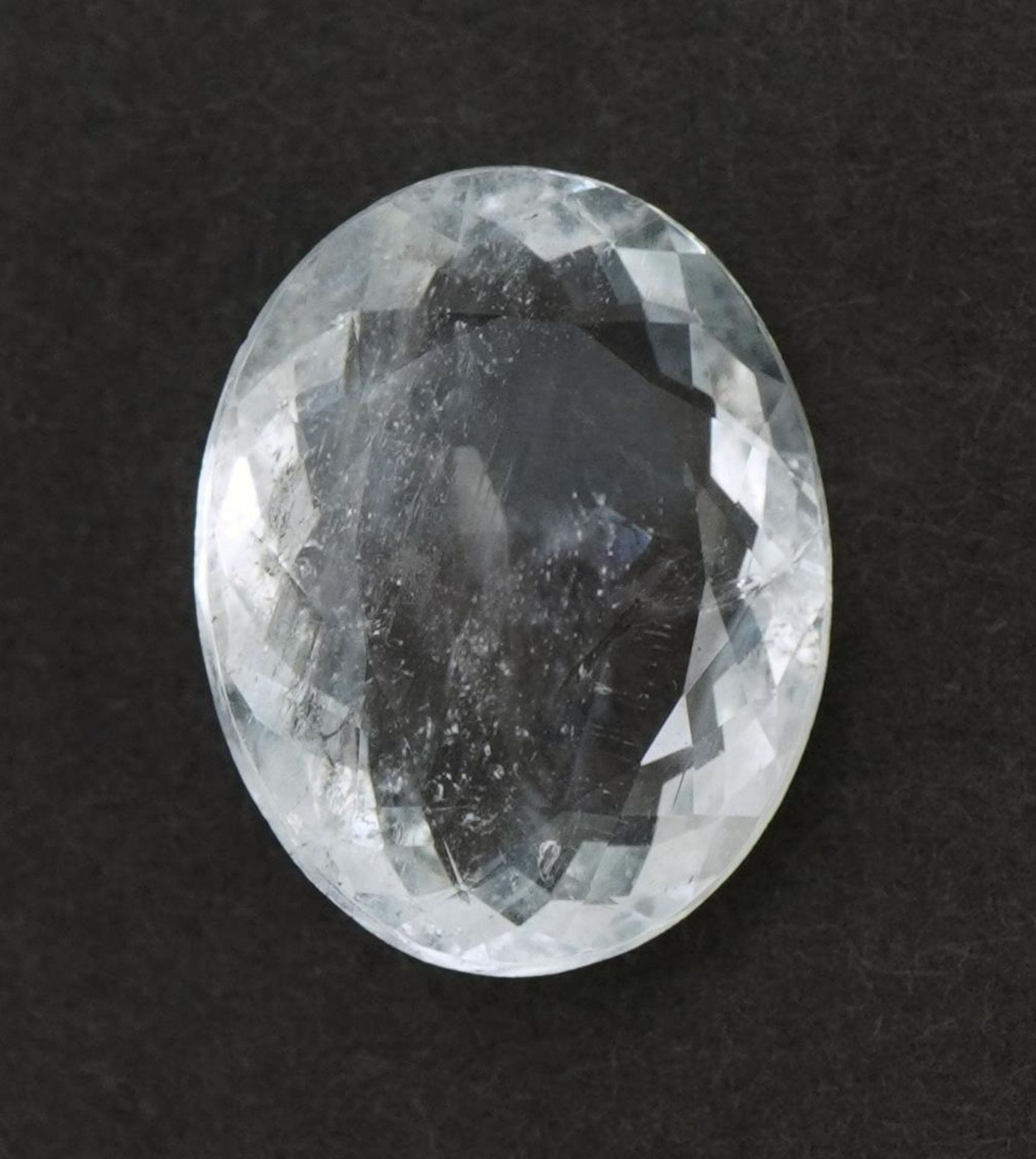 Oval aquamarine gemstone with certificate, 12.90 carat - Image 2 of 3