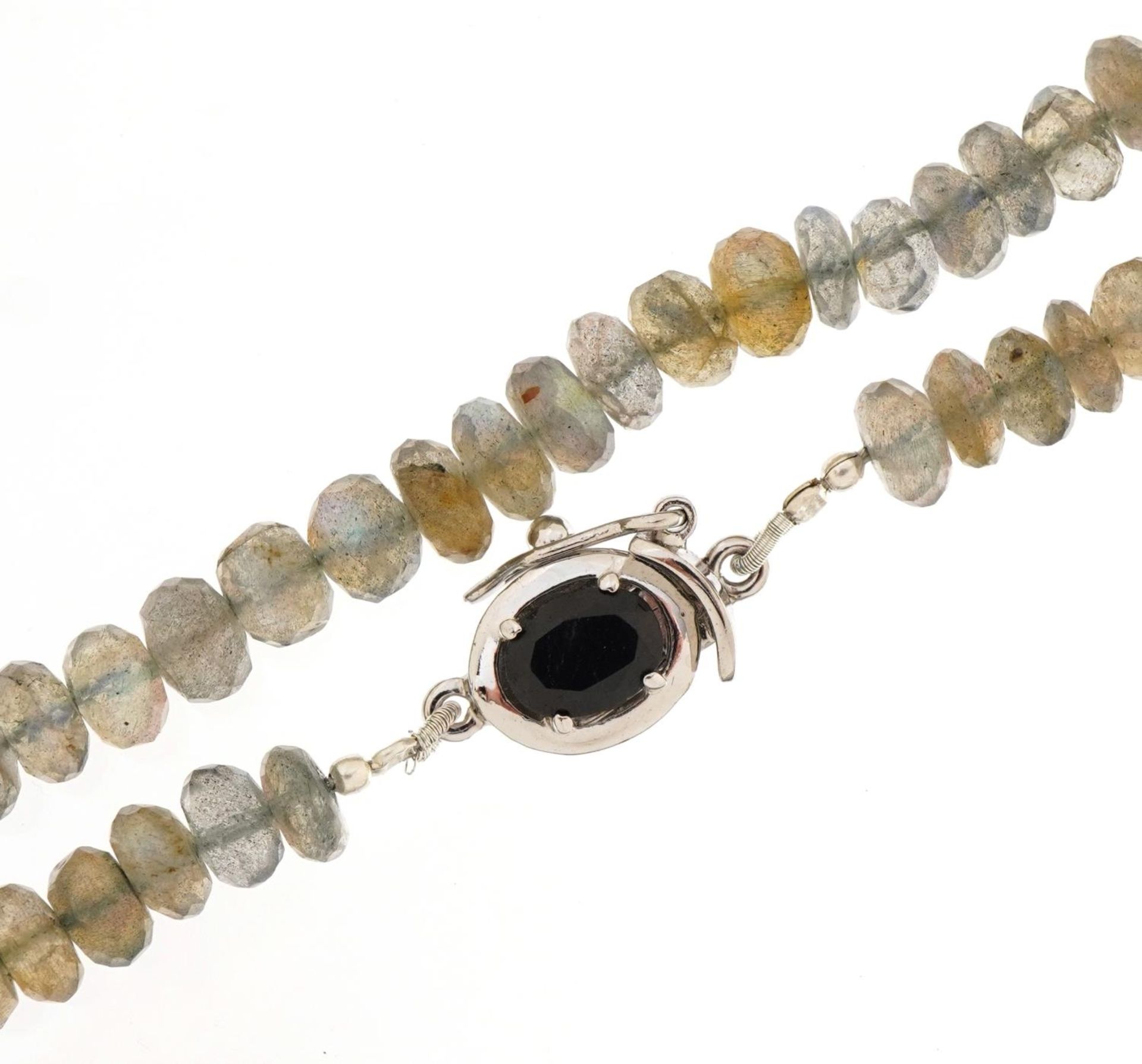 Labradorite single strand bead necklace with silver gem set clasp, 46cm in length, 31.9g