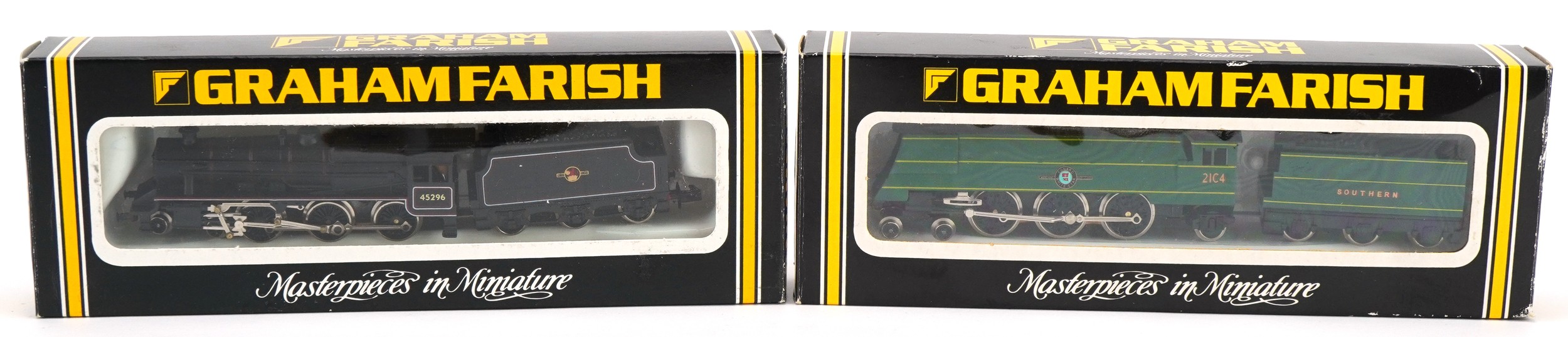 Two Graham Farish N gauge model railway locomotives and tenders with boxes, numbers 1523 and 1805