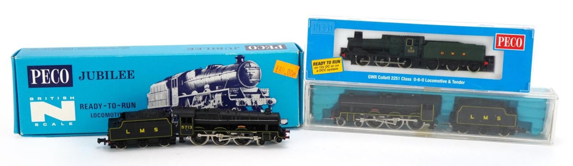Three Peco N gauge model railway locomotives and tenders with boxes and cases, numbers NL-21, NL-