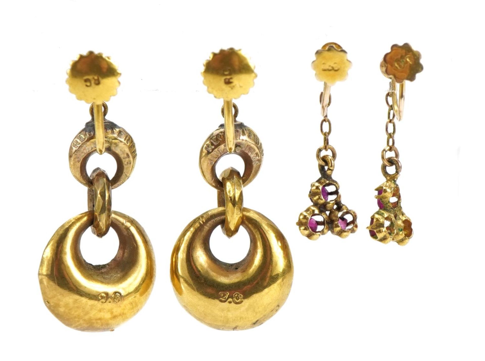 Pair of 9ct gold pink stone drop earrings with screw backs with a pair of rolled gold drop earrings, - Image 2 of 3