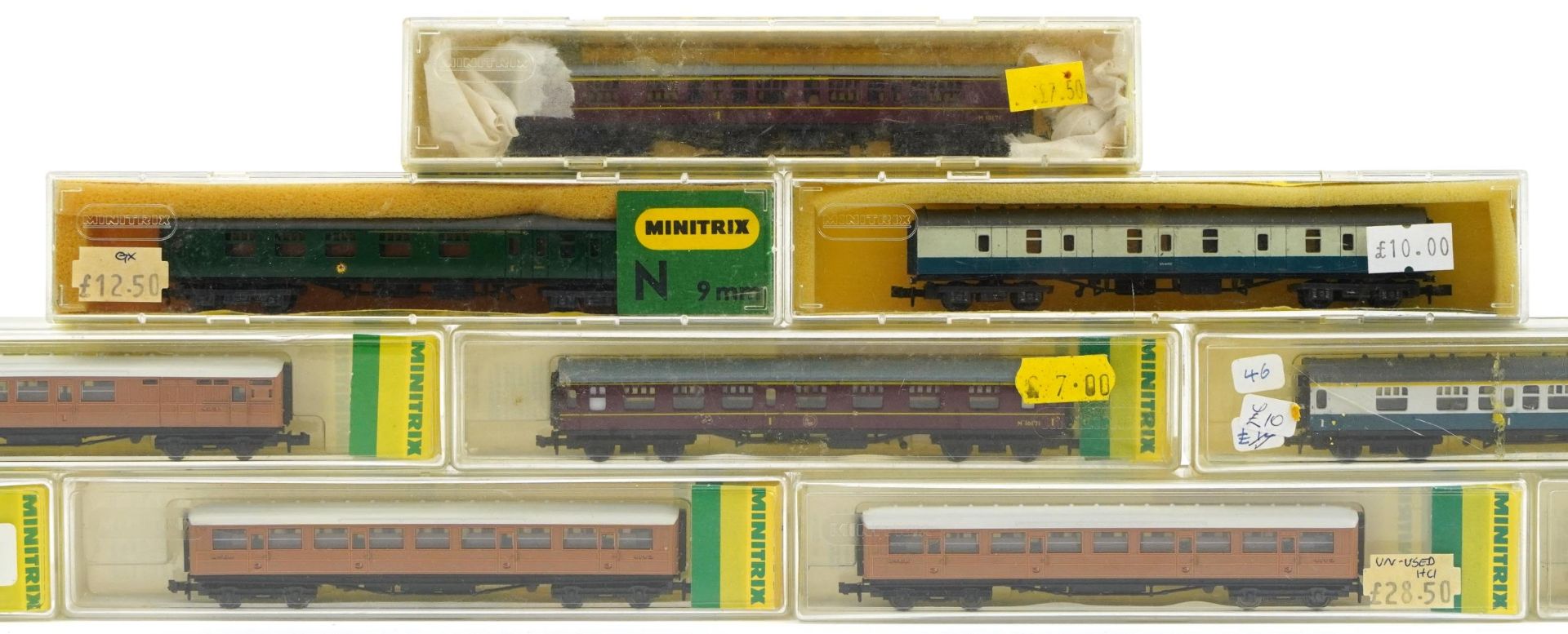 Ten Minitrix N gauge model railway carriages with cases, numbers 2926, 2938, 3112, 13003, 13008, - Bild 3 aus 5