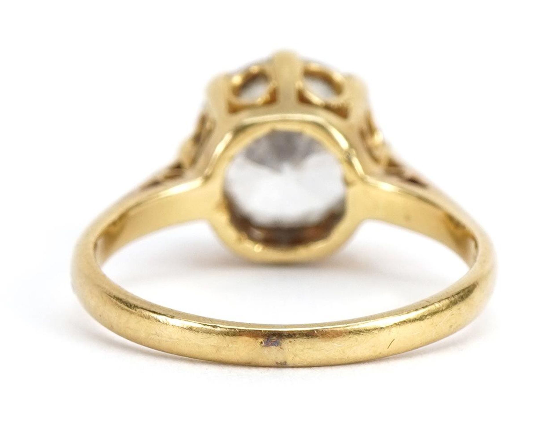 18ct gold clear stone solitaire ring, size L/M, 3.9g - Image 2 of 5
