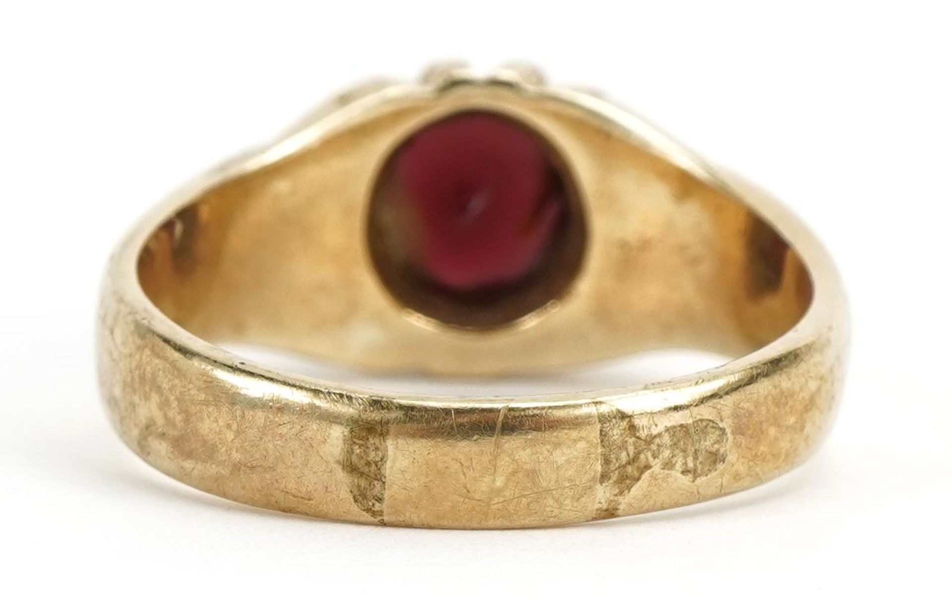 9ct gold garnet solitaire ring, the garnet approximately 6.9mm in diameter, size Q, 6.0g - Image 2 of 4