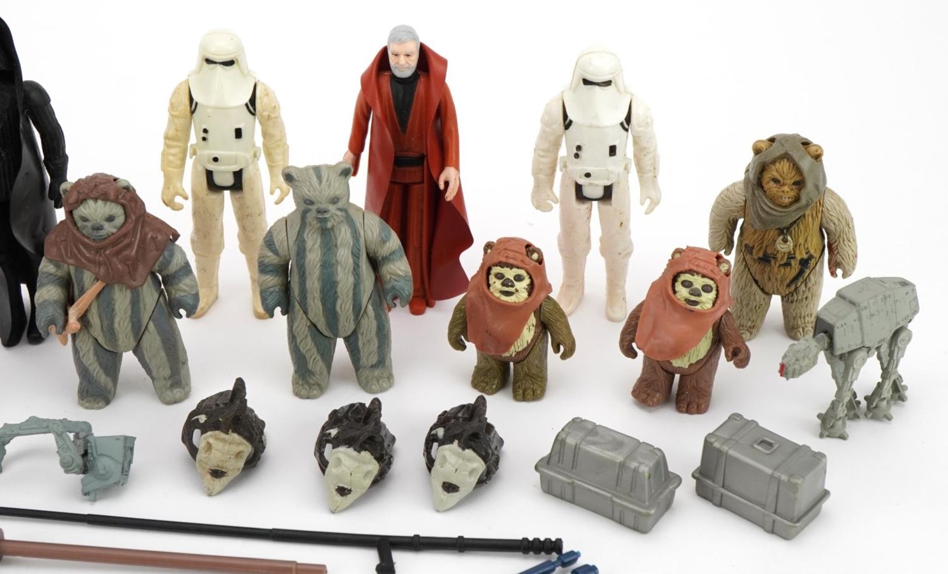 Fifteen vintage Star Wars action figures including Stormtrooper and Ewoks - Image 3 of 4