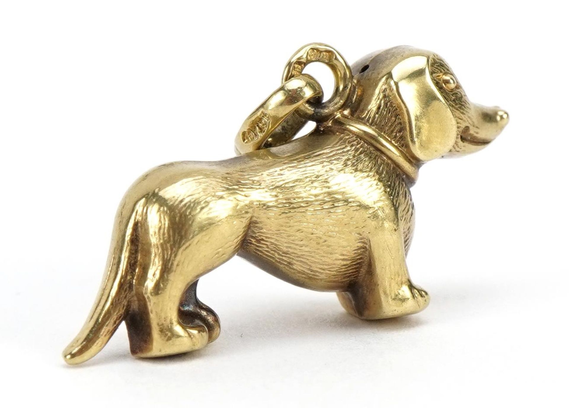9ct gold Dachshund dog charm, 2.7cm wide, 1.8g - Bild 2 aus 3