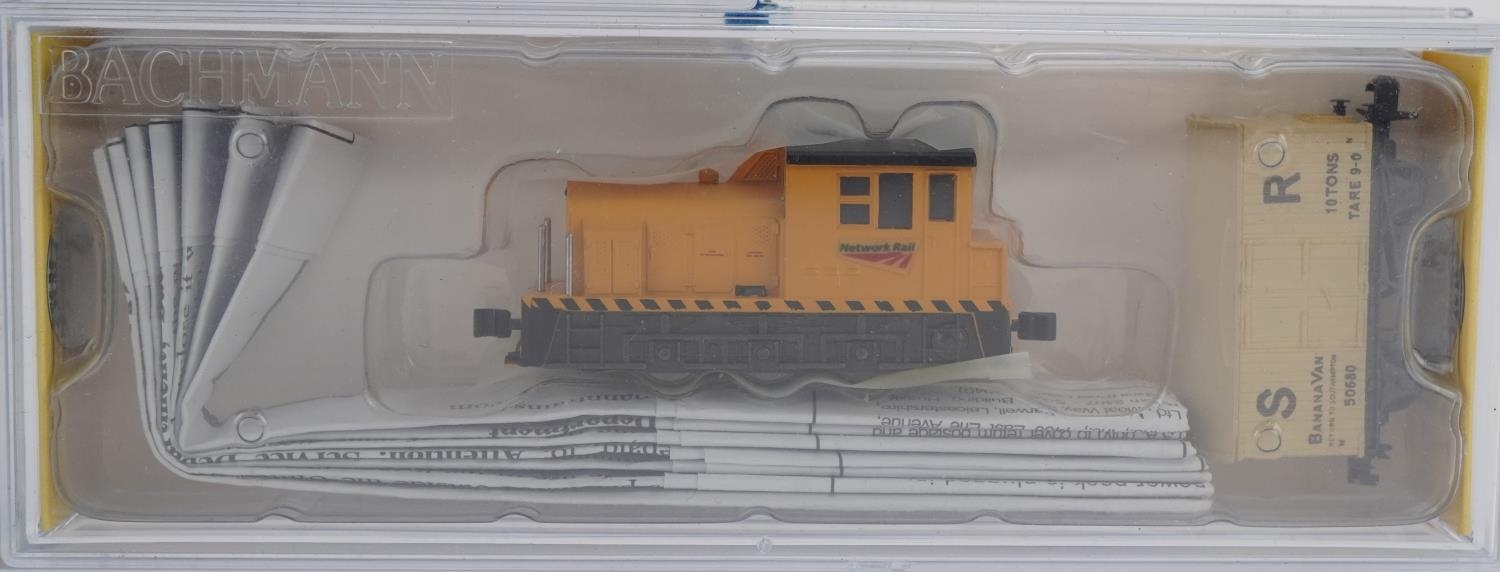 Three Bachmann N gauge model railway diesel locomotives with cases, numbers 60089, 60089 and 60090 - Image 4 of 5