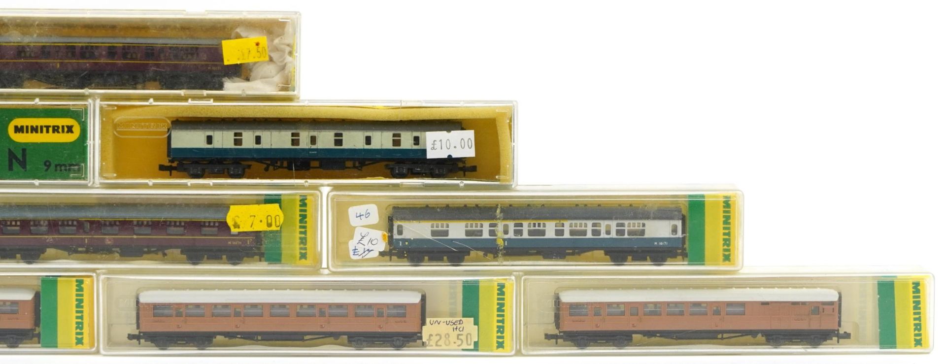 Ten Minitrix N gauge model railway carriages with cases, numbers 2926, 2938, 3112, 13003, 13008, - Bild 4 aus 5