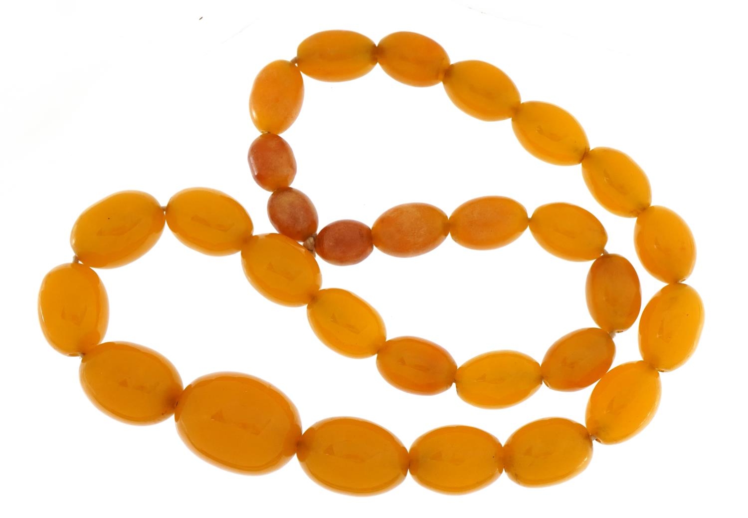 Amber coloured bead necklace, 54cm in length, 93.7g - Image 2 of 2