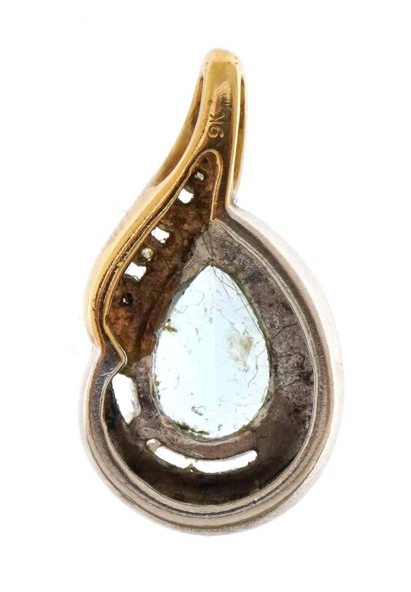 9ct gold blue topaz tear drop pendant set with four diamonds, 2.0cm high, 2.4g - Bild 2 aus 3