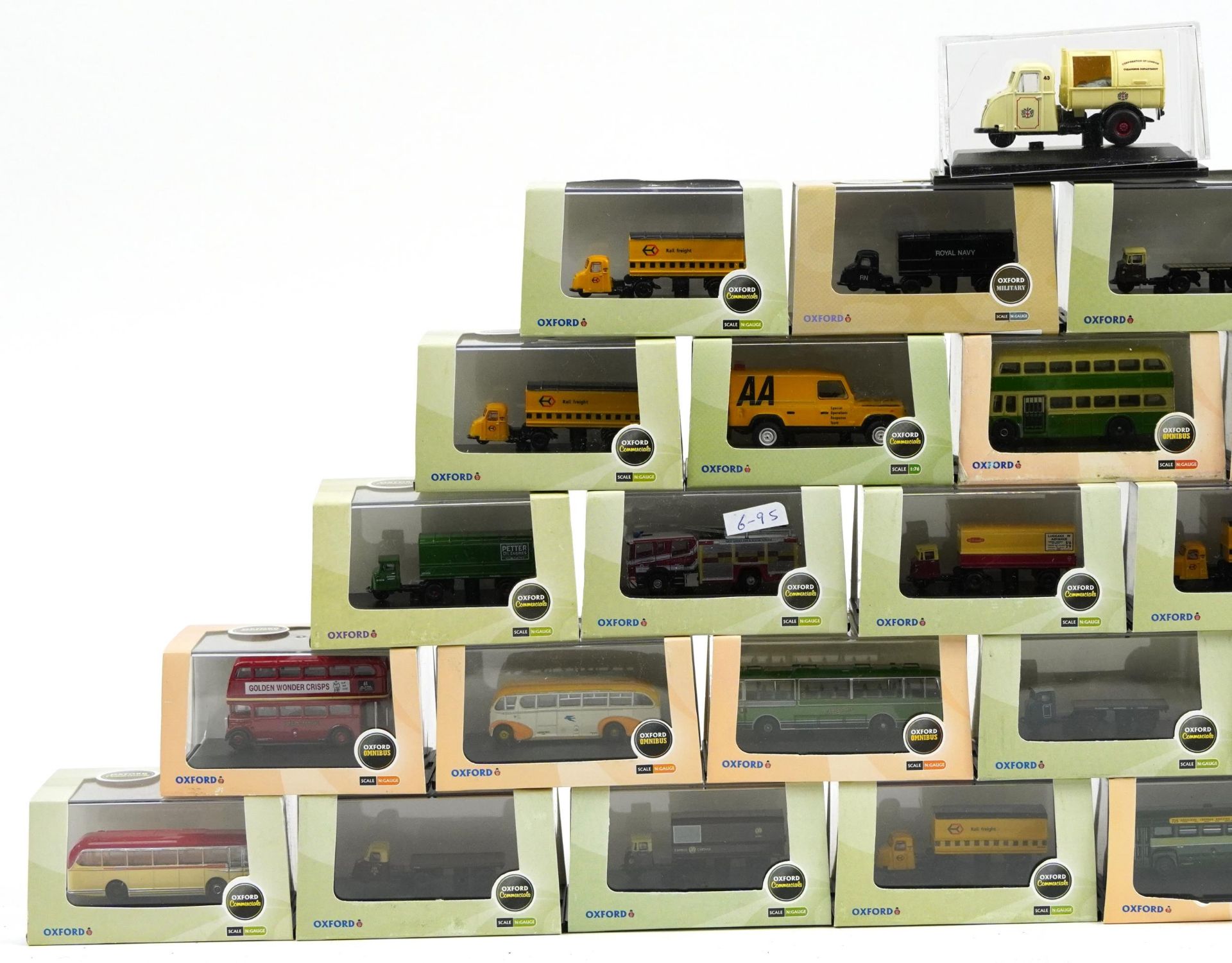 Thirty one Oxford diecast N gauge model vehicles with cases - Image 3 of 4