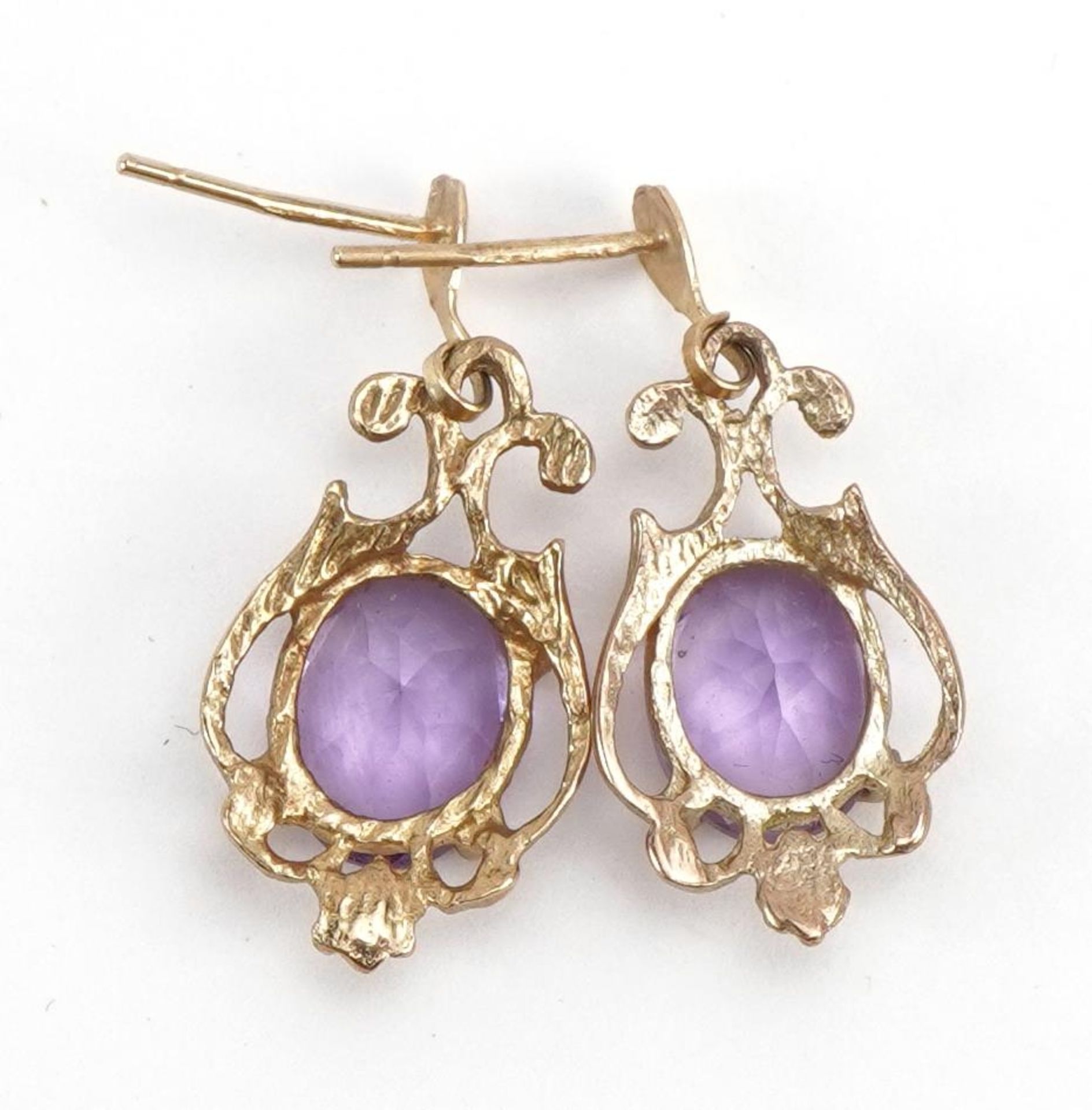 Pair of 9ct gold amethyst drop earrings, 2.5cm high, 2.3g - Image 2 of 2