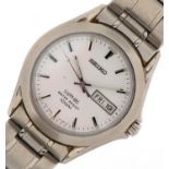 Seiko, gentlemen's Seiko Sapphire 100m stainless steel wristwatch with date aperture, the case