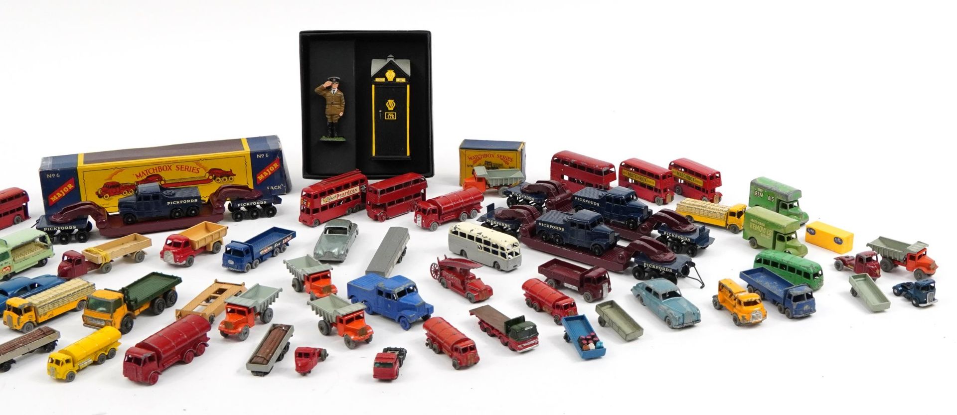 Collection of diecast vehicles including Lesney by Matchbox and hand painted AA Patrol with Sentry - Image 3 of 3