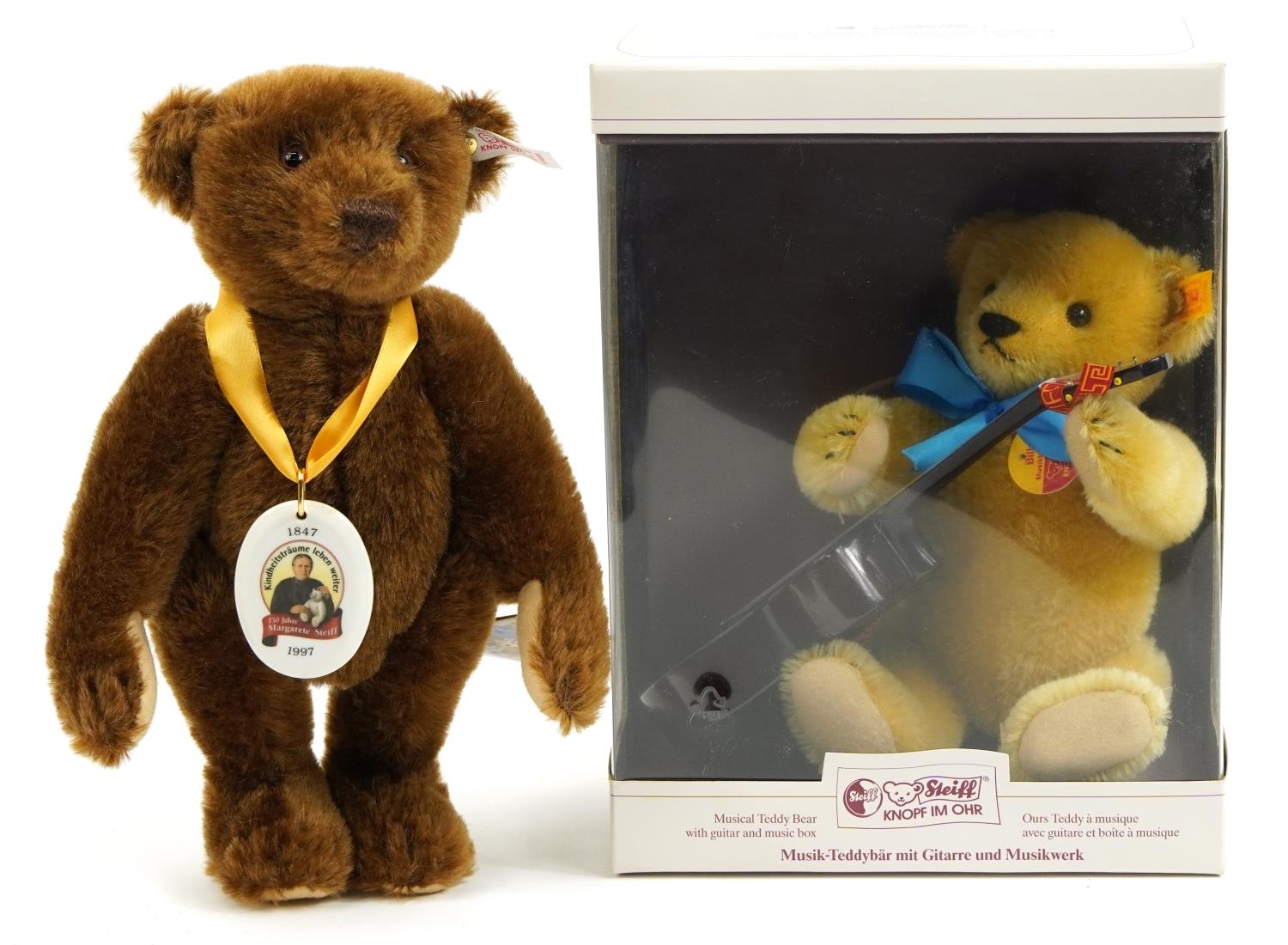 Two Steiff teddy bears with jointed limbs including music teddy bear with box, the largest 29cm high - Image 2 of 3