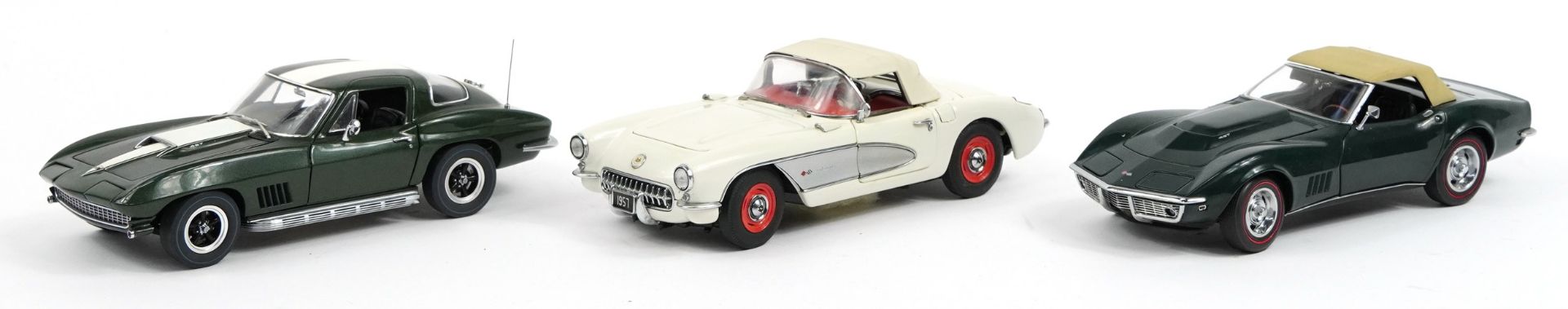 Three Frankin Mint Corvette diecast Precision vehicles with boxes comprising limited edition 1957 - Image 2 of 3