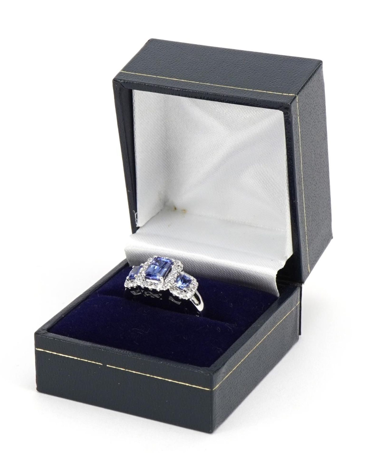 14k white gold tanzanite and diamond cluster ring, the largest stone approximately 6.8mm x 4.8mm, - Image 5 of 6