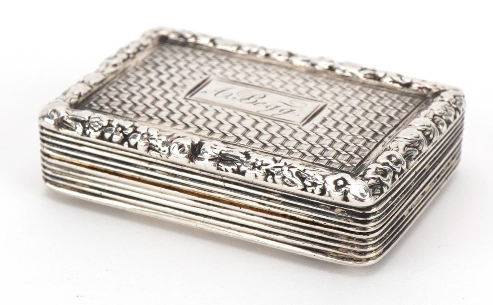 William Simpson, Georgian silver vinaigrette with engine turned decoration and gilt interior,