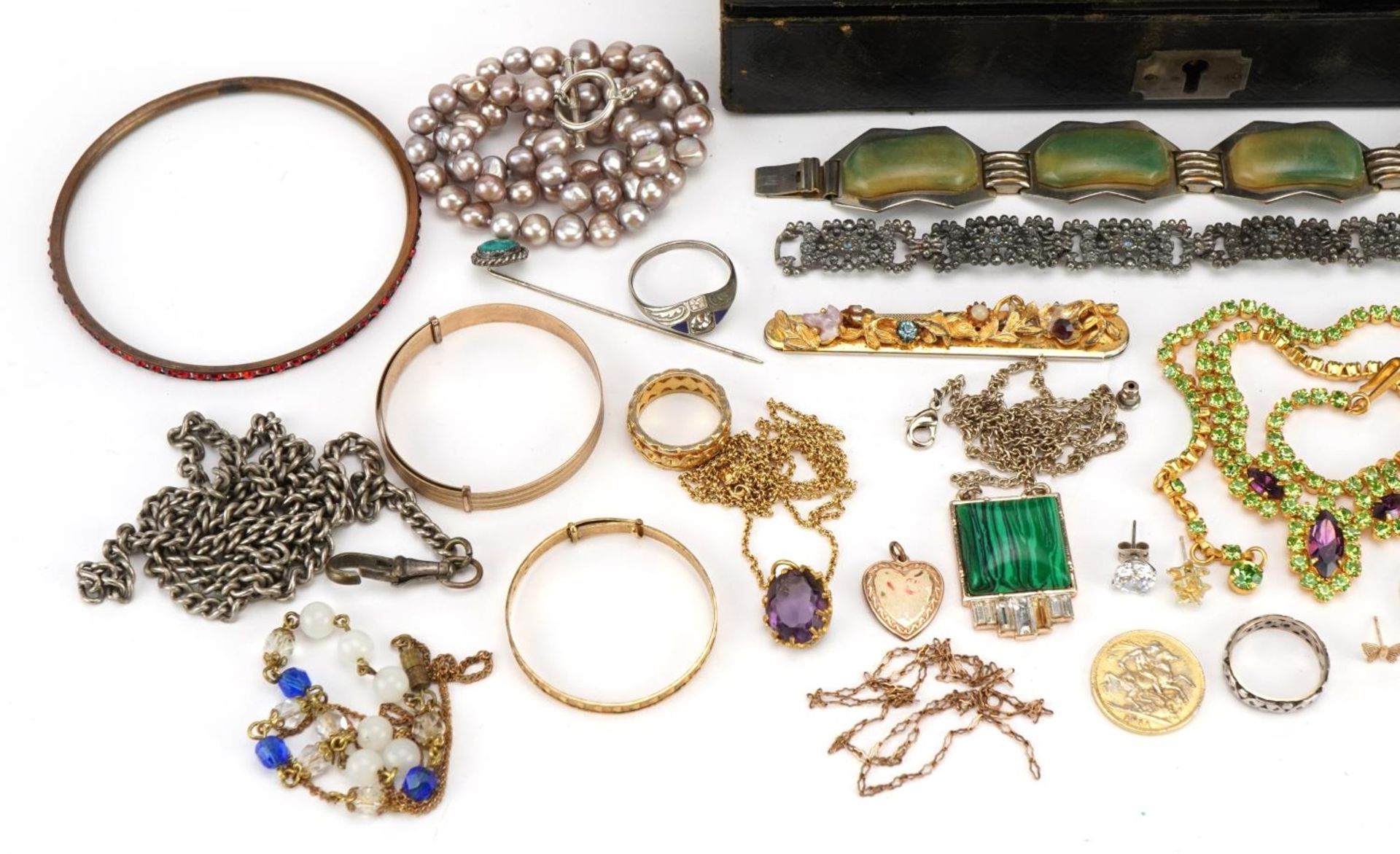 Victorian and later jewellery housed in an antique leather box including a pair of 9ct gold - Image 2 of 3