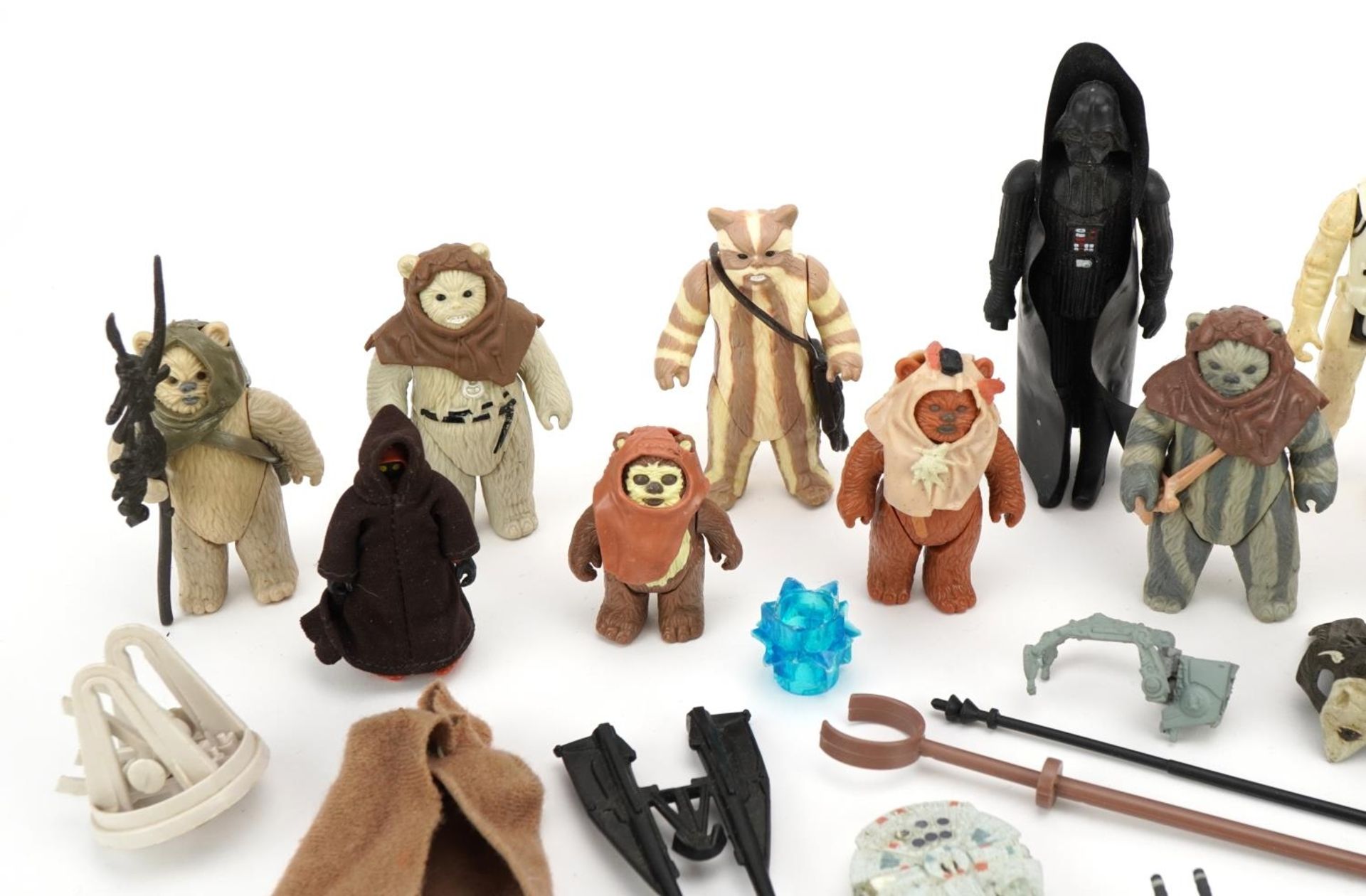 Fifteen vintage Star Wars action figures including Stormtrooper and Ewoks - Image 2 of 4