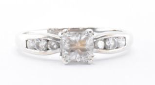 14CT WHITE GOLD & CZ DRESS RING