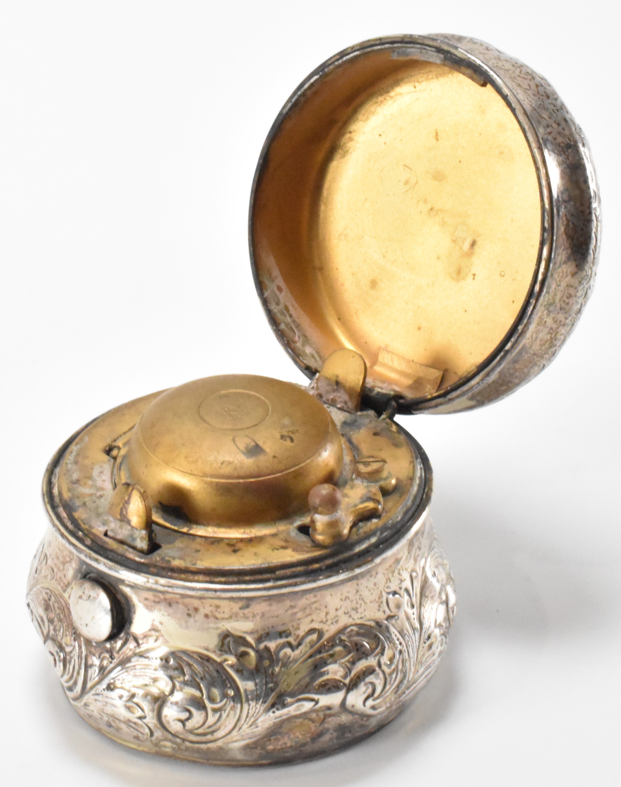 EDWARDIAN SILVER CASED INKWELL - Image 5 of 6