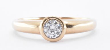 HALLMARKED 9CT GOLD AND WHITE STONE RING