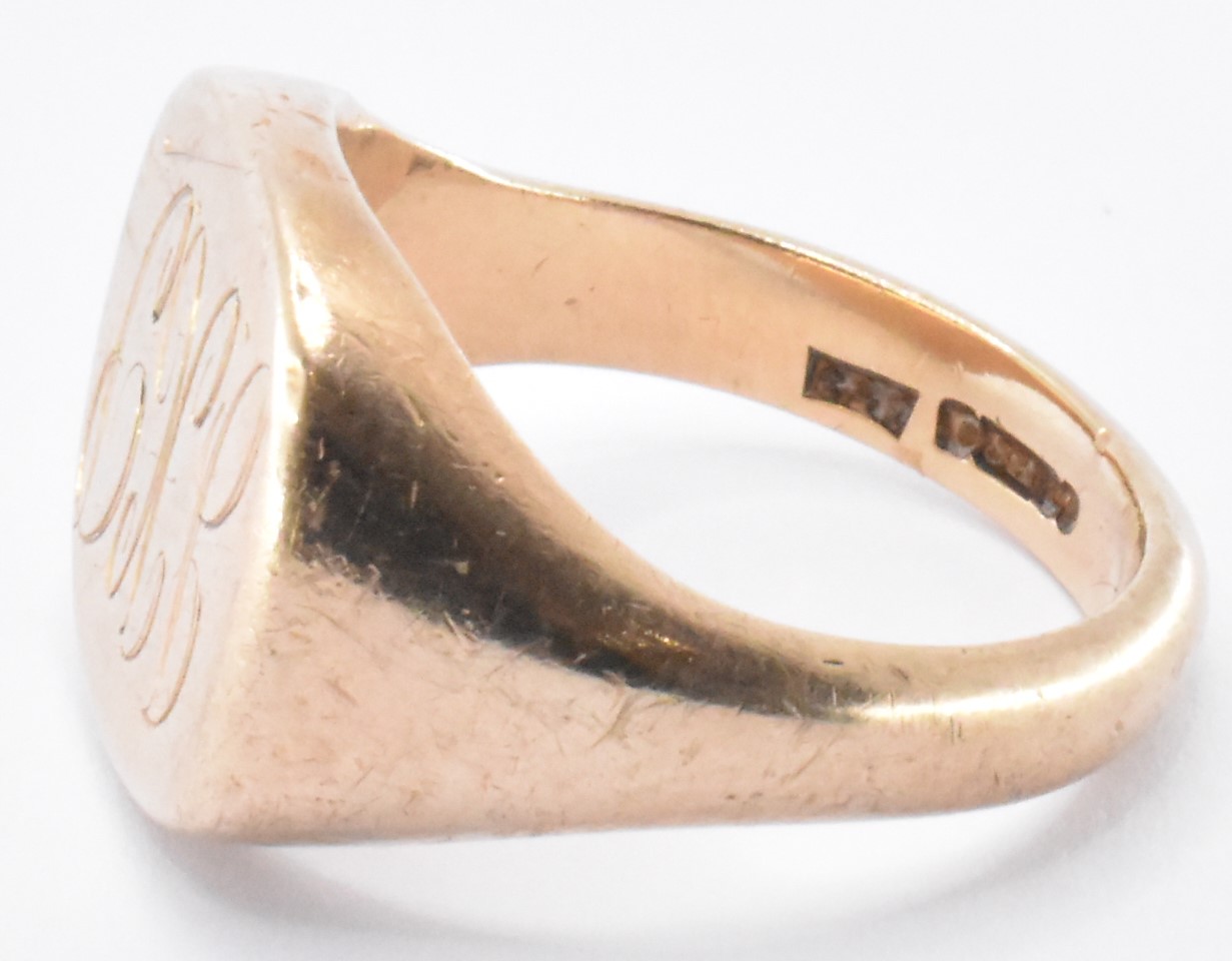 VINTAGE MID CENTURY HALLMARKED 9CT GOLD SIGNET RING - Image 5 of 5