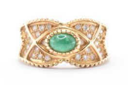 18CT GOLD EMERALD & DIAMOND RING