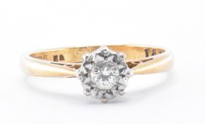 HALLMARKED 18CT GOLD & DIAMOND SOLITAIRE RING