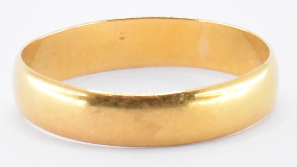 HALLMARKED 22CT GOLD BAND RING - Image 3 of 6